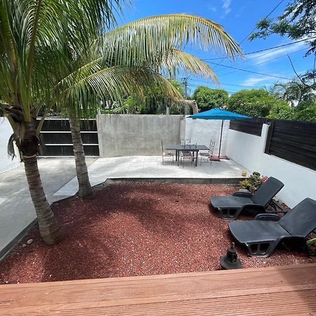 Villa Albizia 974 Avec Piscine Et Spa Saint Pierre Exterior foto