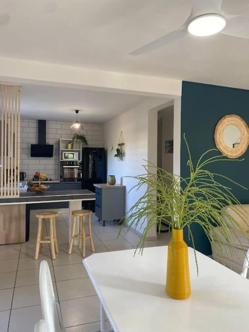 Villa Albizia 974 Avec Piscine Et Spa Saint Pierre Exterior foto